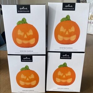 Hallmark Keepsake Halloween Ornament, Spirited Pumpkin With Light and Sound